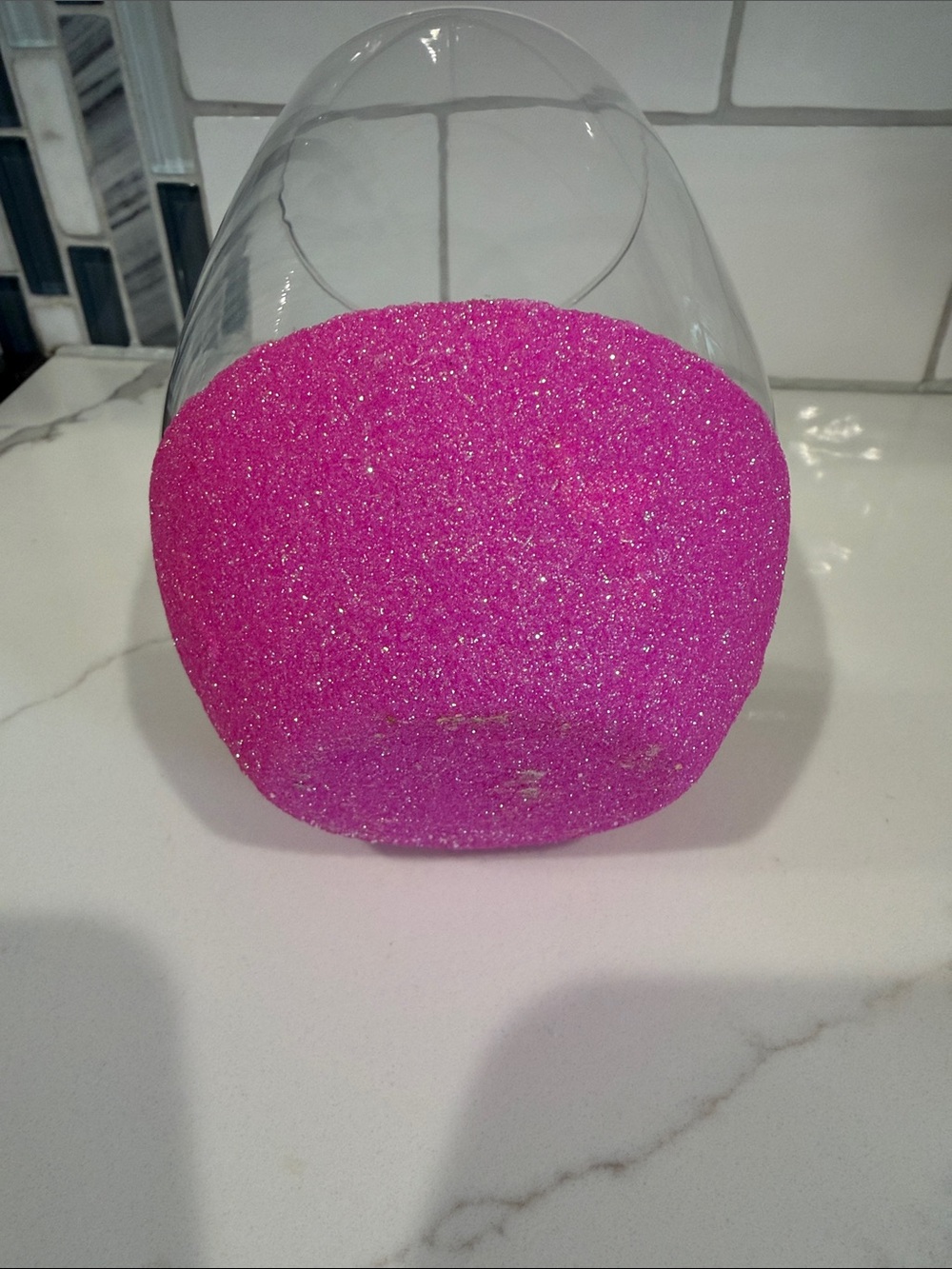 Pink Flamingo Stemless Wine Glass with Glitter Base - Picture 4 of 4